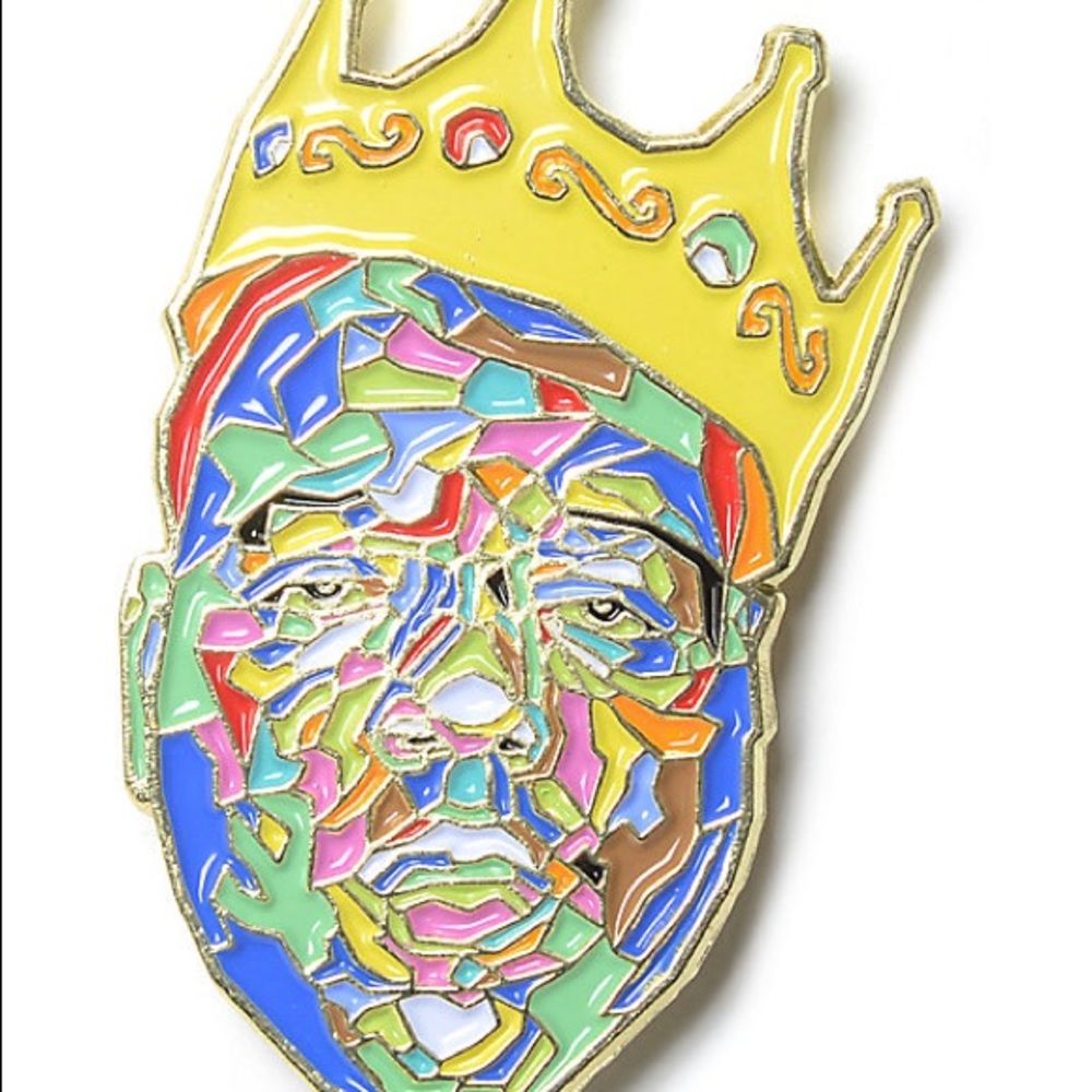 Notorious BIG enamel Brooche Pin - Picture 1 of 3